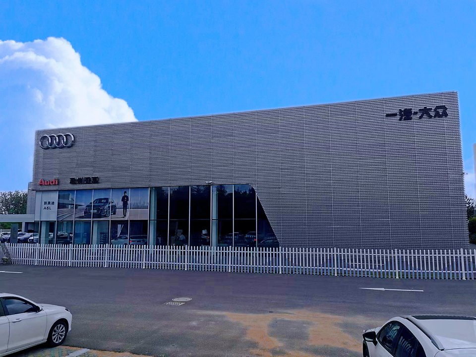 滁州汽车城现代品牌展厅建筑实景